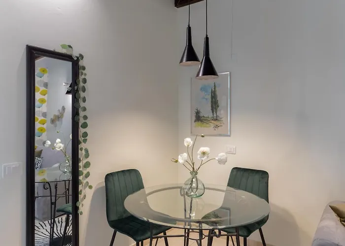 Apartment Iflat Colosseo Flower